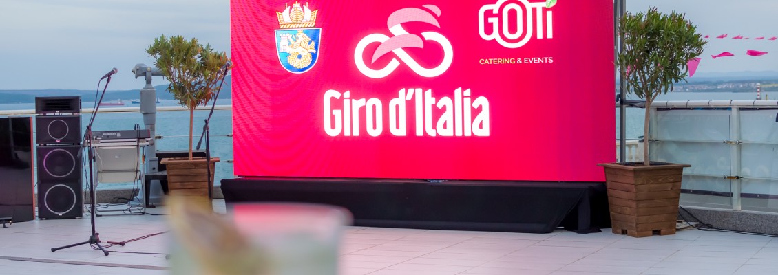 Розова вечер край морето: GOTi Catering & Events зад гала вечерята за Giro d’Italia в Бургас